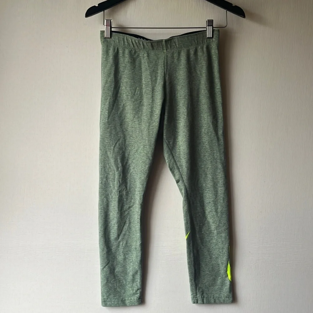Nike Leggings - Picture 1 of 6